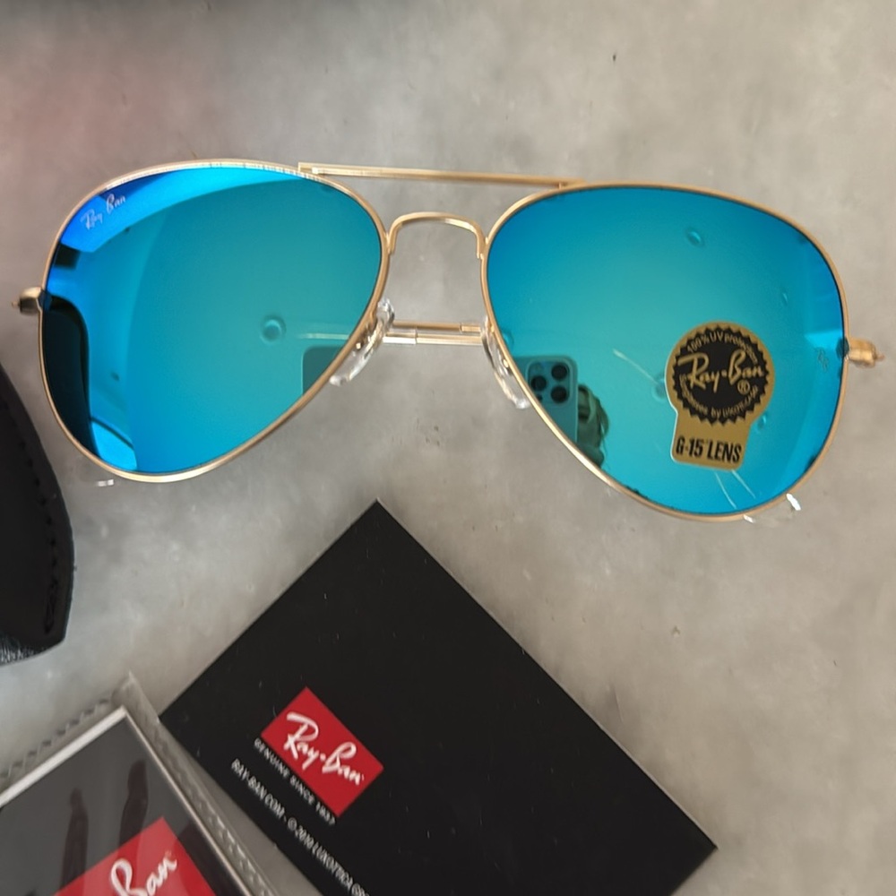 New Ray Bans. G-15 aviator sunglasses. Never worn - Picture 2 of 2